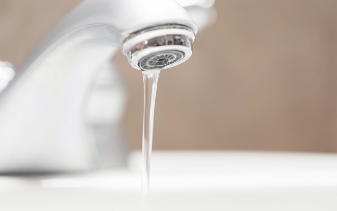 How to Fix a Leaky Faucet Handle (2025 Guide): Stop Water Leaks Before They Cause Damage