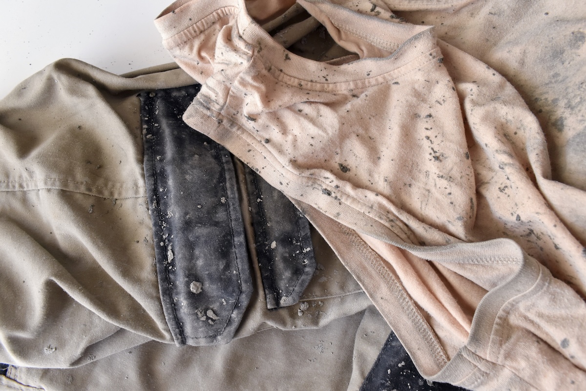 smoke smell on clothes after fire damage